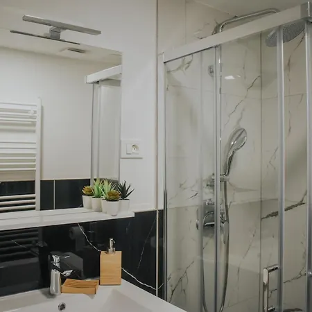 Apartment Jelovic *